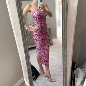 Beautiful ruched floral dress